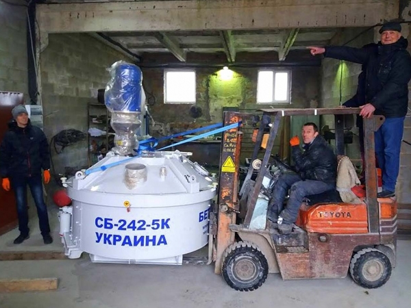 Отгружен бетоносмеситель СБ-242-5К
